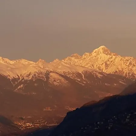 Comme Sur Un Nuage, Pour 4 Personnes * Nendaz